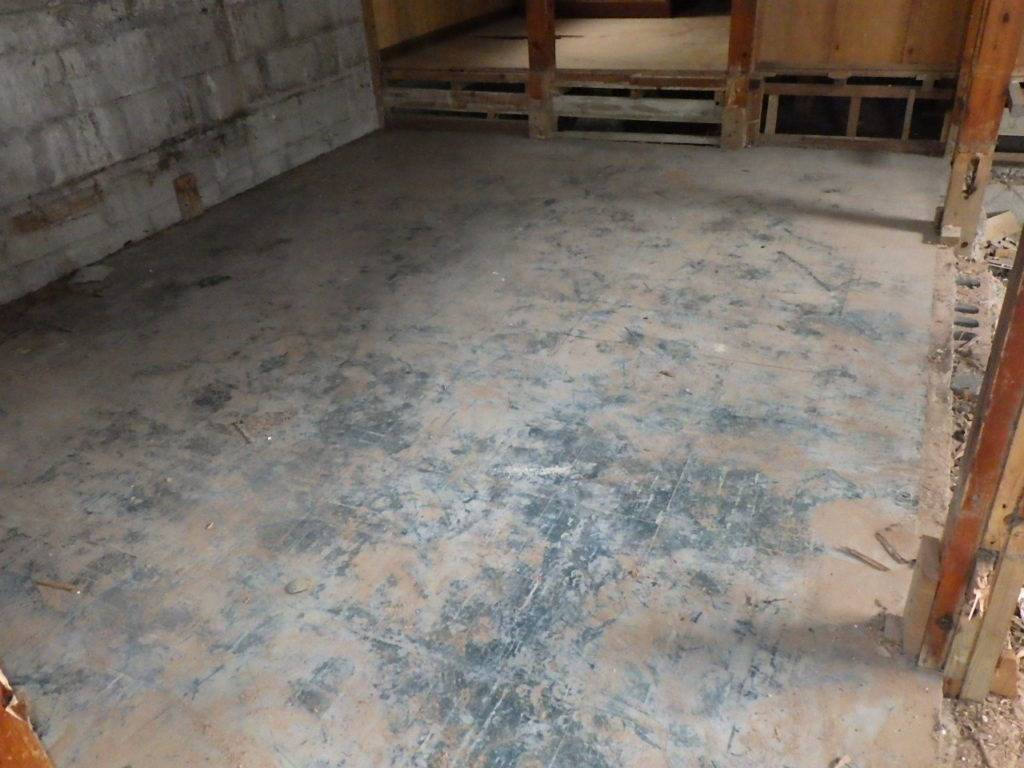  那覇市上間Y様邸解体工事