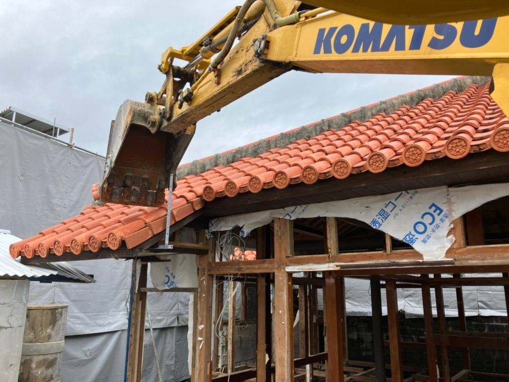 西原町我謝T様邸解体工事