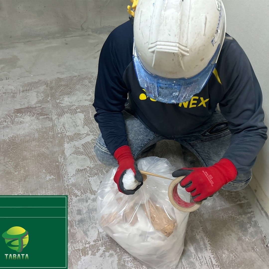 浦添市沢岻アスベスト撤去工事